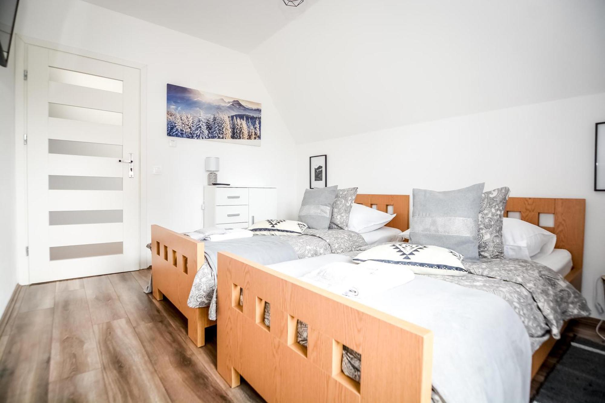 Dwupoziomowe Na Dwa Widoki Z Jacuzzi & Sauna Apartmán